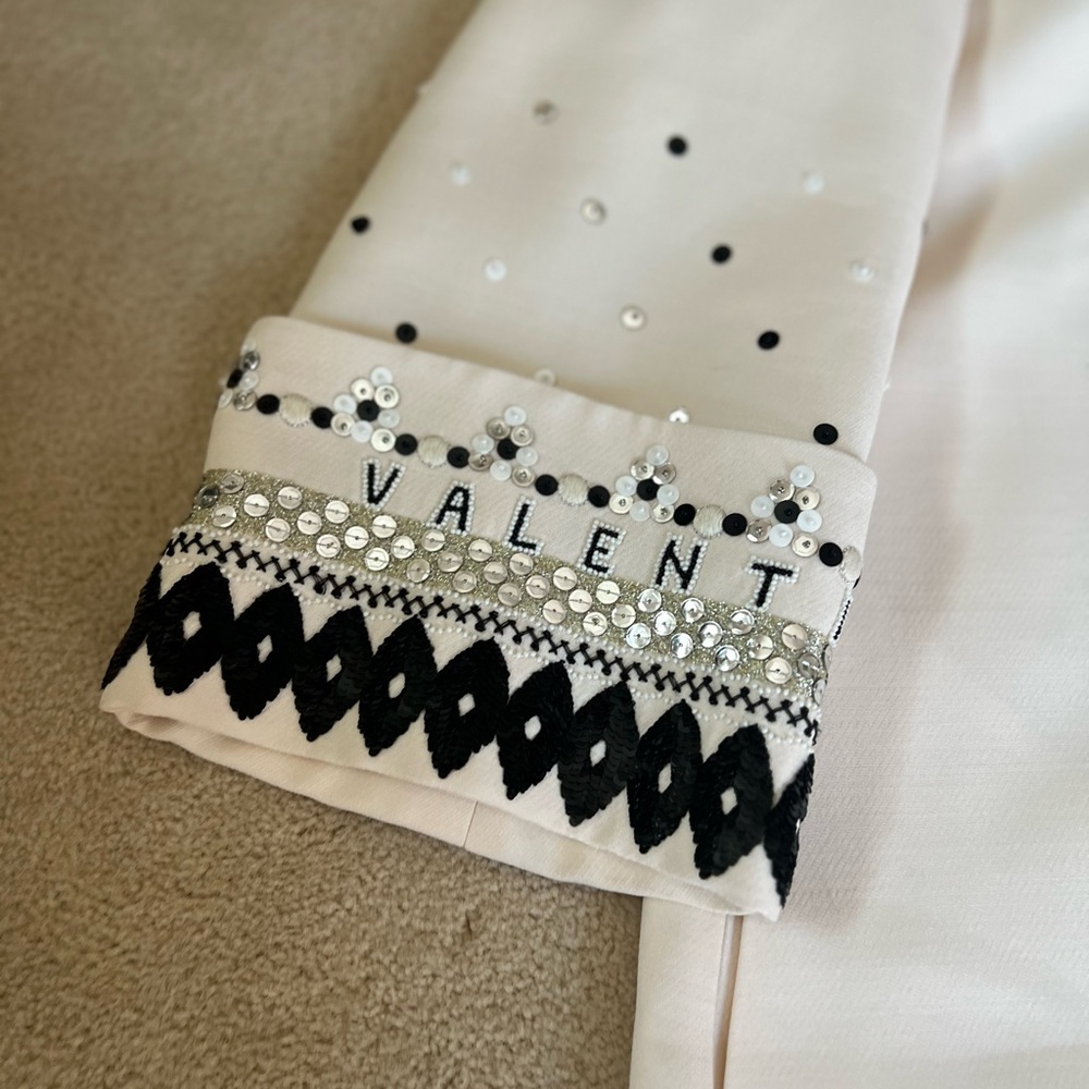 Valentino Dress, Size 40 (4 US) - Picture 8 of 11